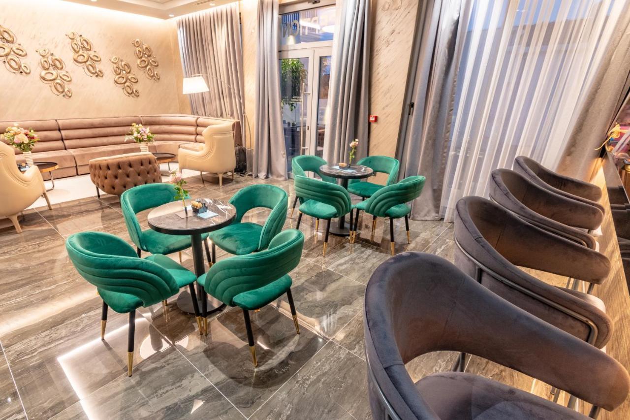 Garni Hotel Kruso Herceg Novi Exterior foto
