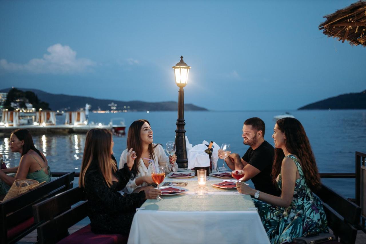 Garni Hotel Kruso Herceg Novi Exterior foto