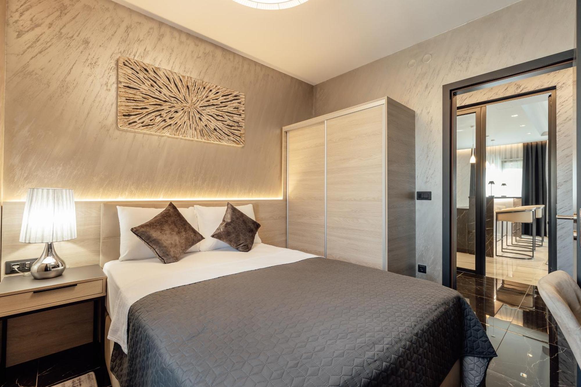 Garni Hotel Kruso Herceg Novi Quarto foto