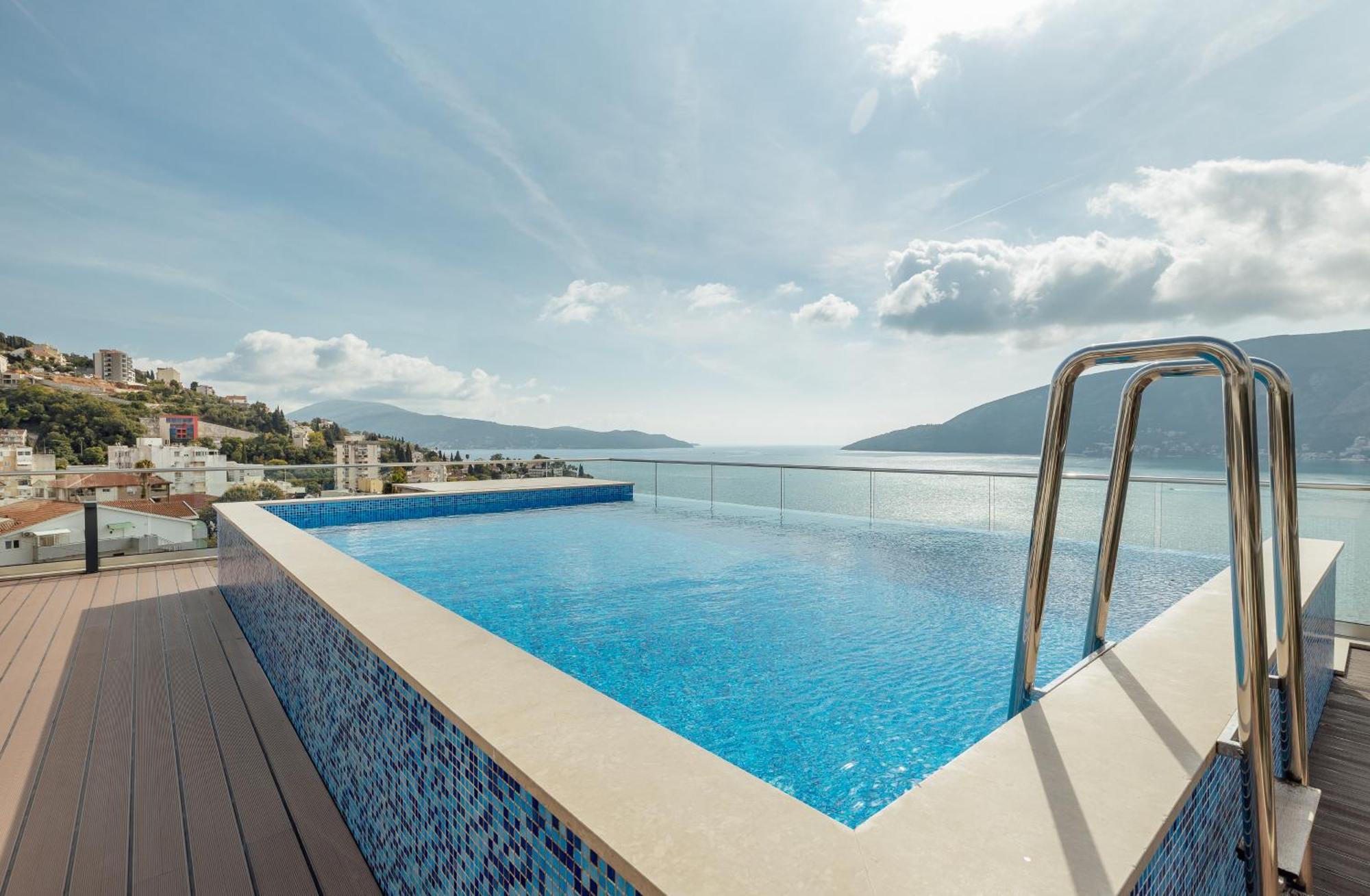 Garni Hotel Kruso Herceg Novi Quarto foto