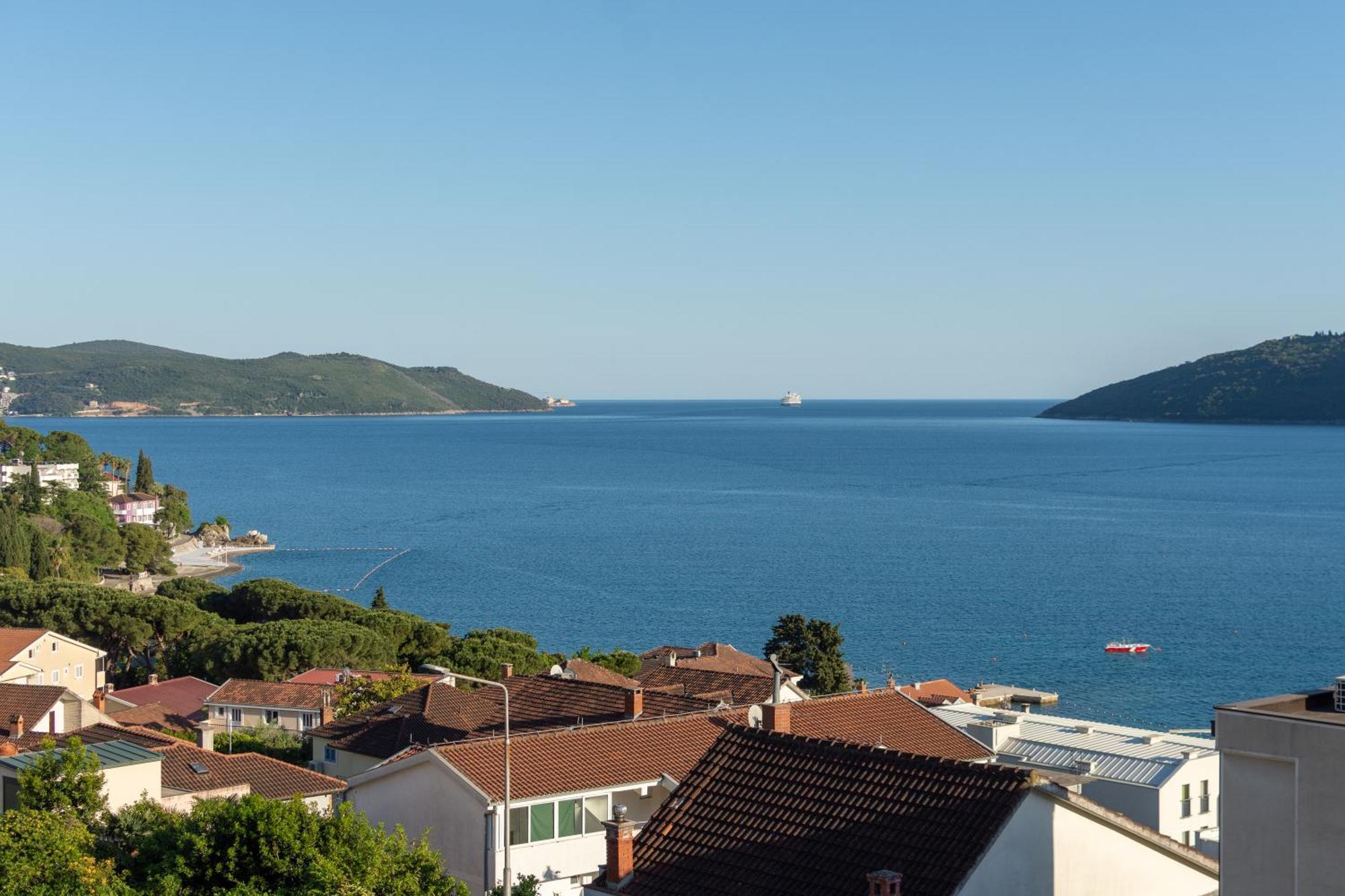Garni Hotel Kruso Herceg Novi Quarto foto